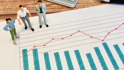 AIデータ分析でビジネスを加速！5つの手法とその活用事例まで詳しく解説