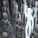 属人化対策、なぜうまくいかない？“解消できない現場”に共通する3つの落とし穴とは