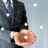 【2025年最新】営業で使える生成AIツー8選｜活用法と導入成功のポイント